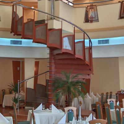 483680 1476386719301893 5977304220017162342 N